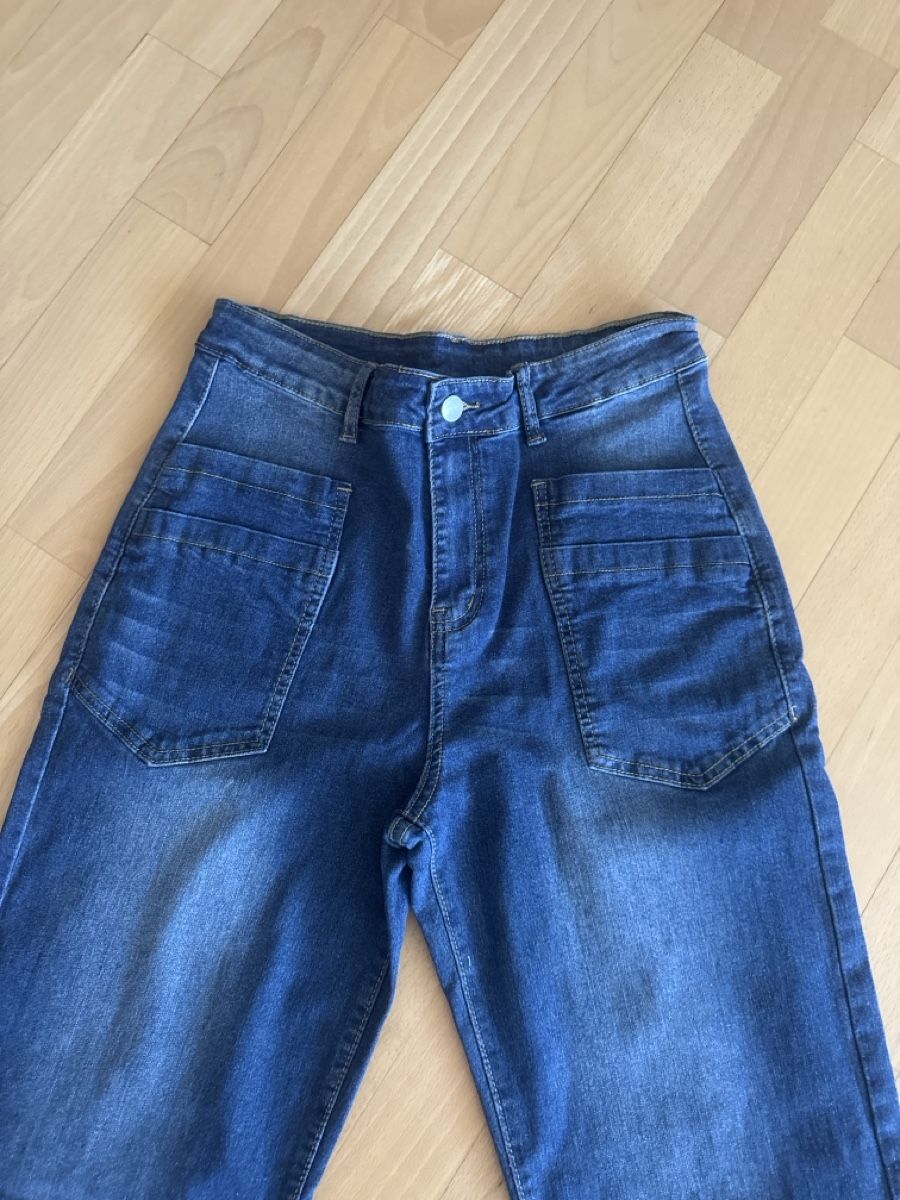 Jeans: Jeans Damen Gr. L dunkelblau neue Ware – Nuovo e nell'imballaggio originale da Abtwil SG venduto da ale2002 1