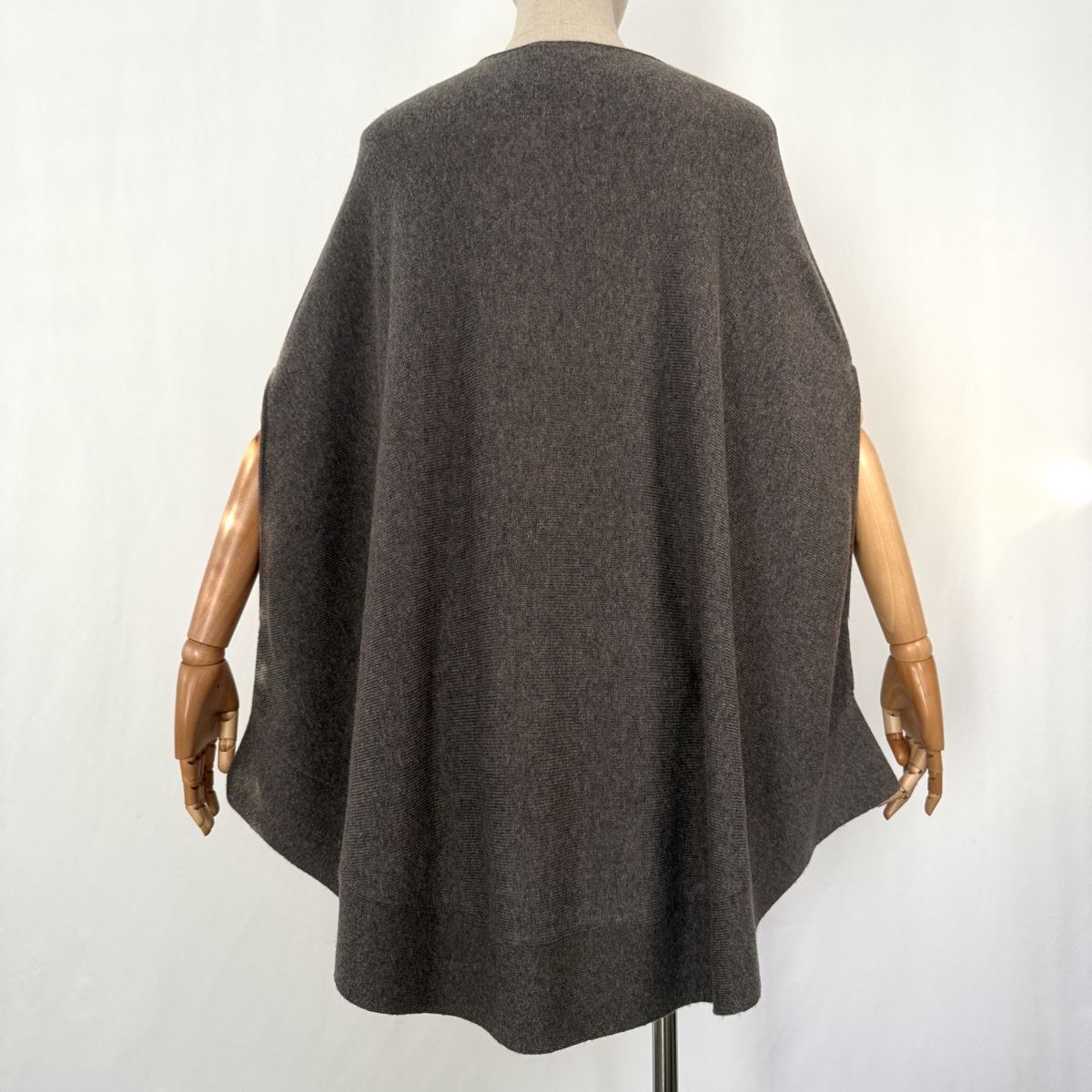 Princess goes hollywood Altro in Moda donna: PRINCESS GOES HOLLYWOOD Cashmere/Wool Cape – Nuovo (secondo la descrizione) da Emmen venduto da Avviivva_Com2023 4