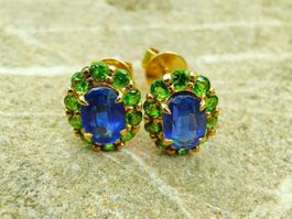 Kyanit mit Diopsid Ohrstecker, 18K Gold