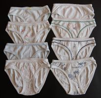 8 Slips von Petit Bateau, Gr. 104
