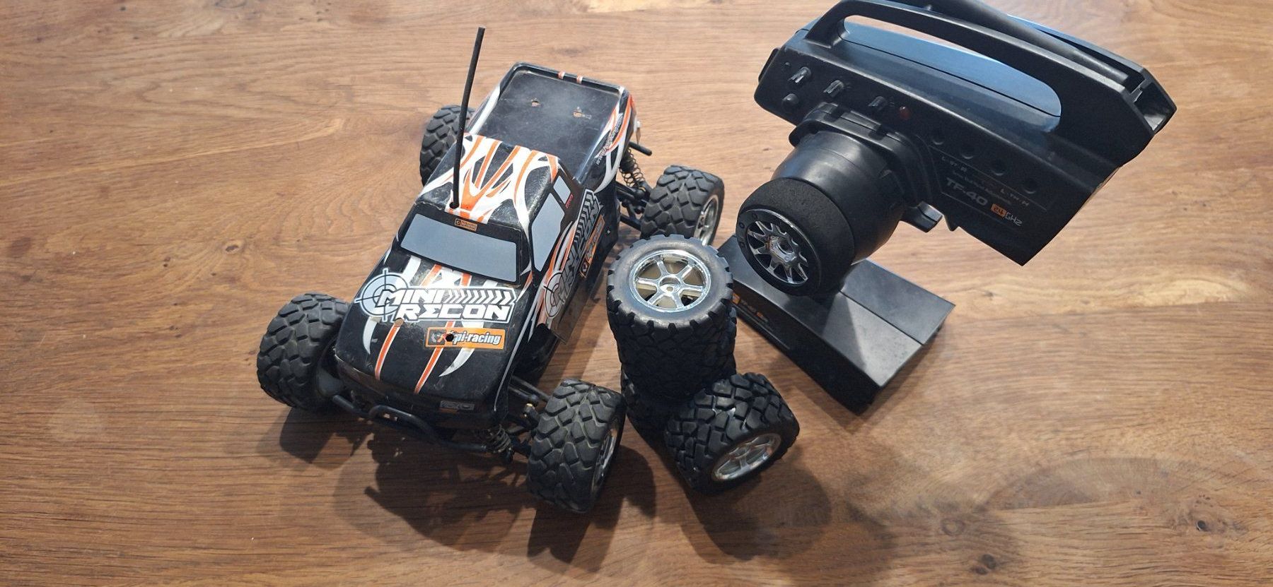 HPI RC Kits de montage: Hpi Mini Recon RTR  1/18 – D'occasion à Urtenen-Schönbühl par joggi55 1