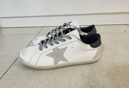 Sneakers weiss mit Stern Gr. 44