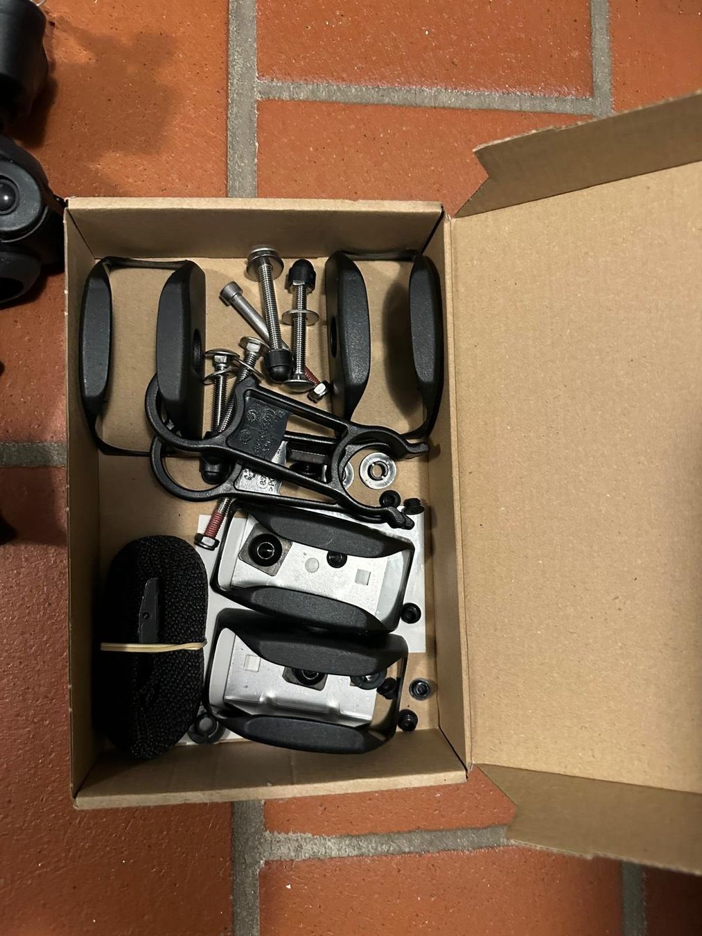 Pezzi di ricambio: Thule XT Elite Van VW Crafter I & MB Sprinter, neuf – Nuovo (secondo la descrizione) da Chavannes des bois venduto da JustST2 5