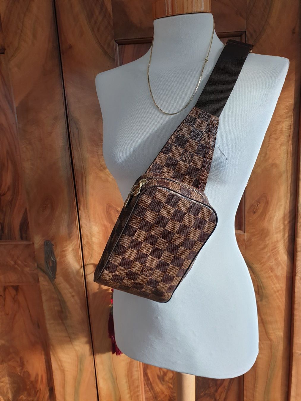 Louis Vuitton Borse: Louis Vuitton BUMBAG Geronimos – Usato da Bottmingen venduto da sandy_2