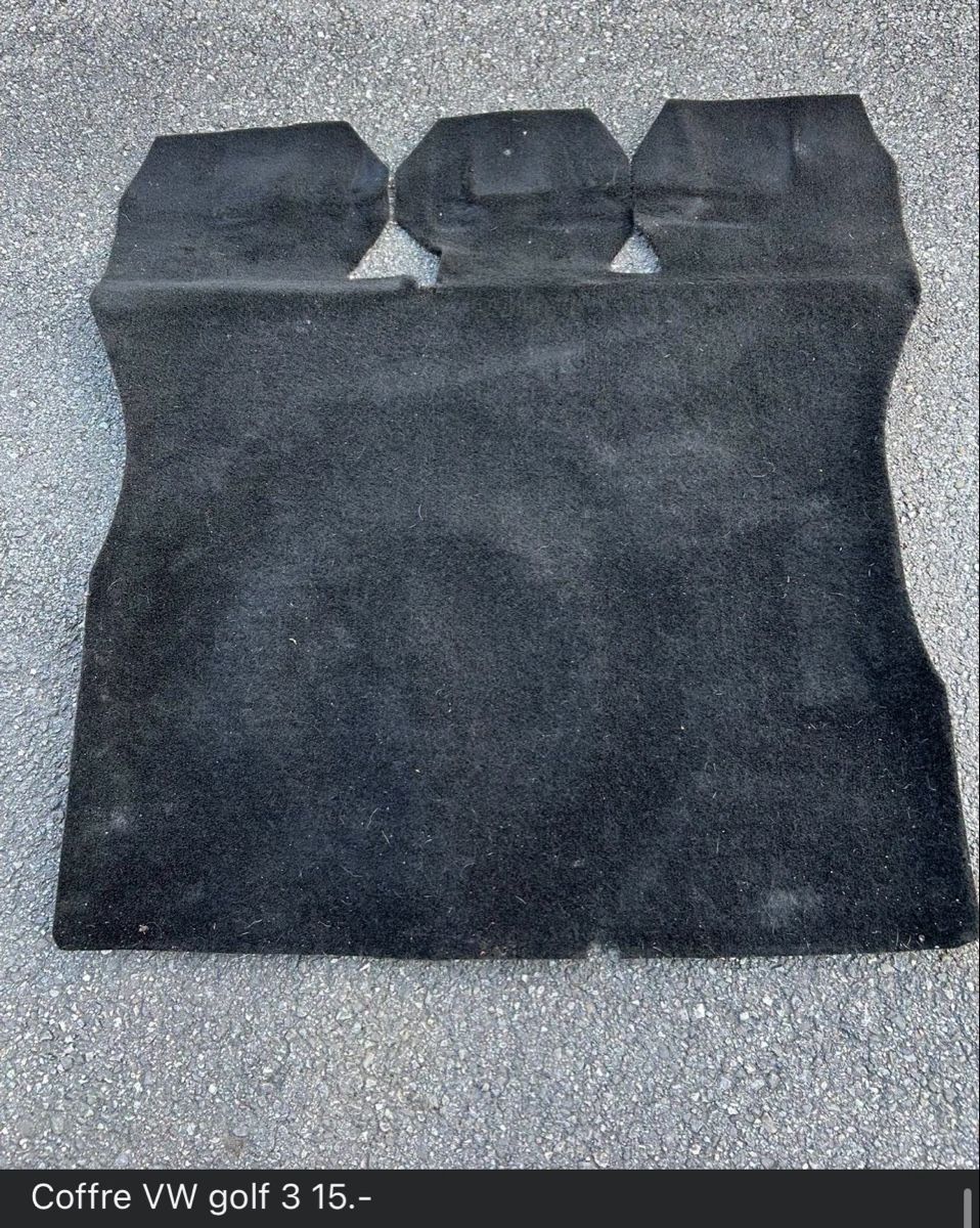 Volkswagen Tutti pezzi di ricambio auto: Lot de moquettes différente pour VW golf 3 – Usato da Muraz (Collombey) venduto da Wolfdog1978 7
