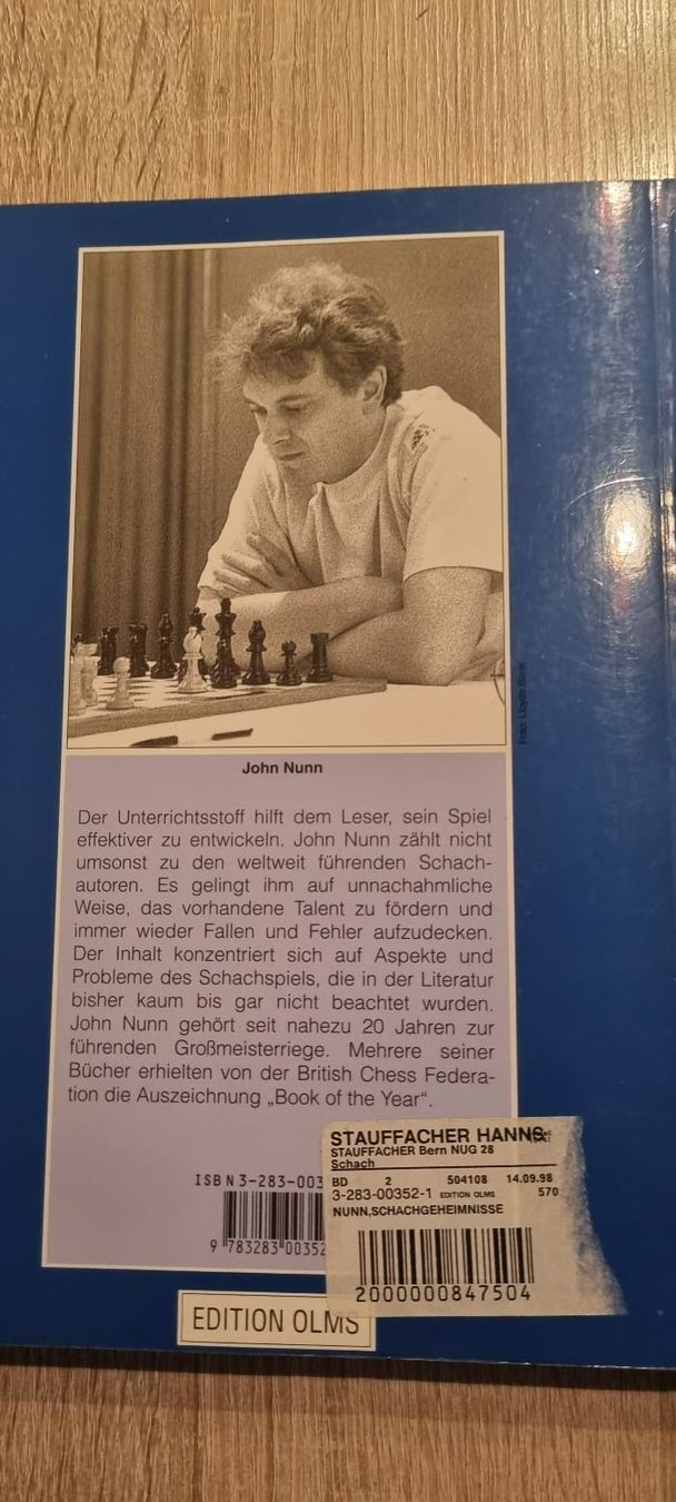 Libri: Schachbuch Schachgeheimnisse – Usato da Muttenz venduto da Langerochade 1