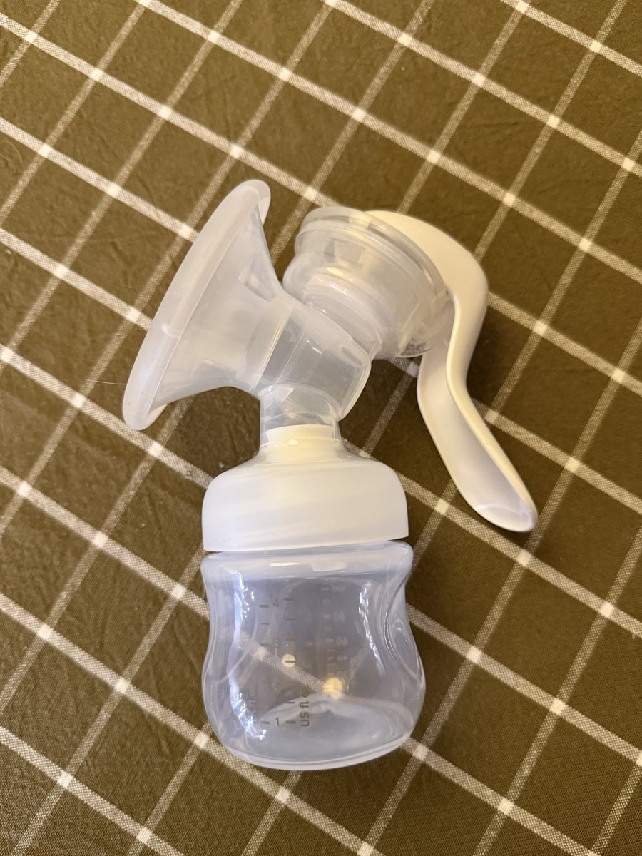 Philips Accessori per l’allattamento: Philips Avent Manual breast pump – Usato da Langenthal venduto da vik_v5ml 1