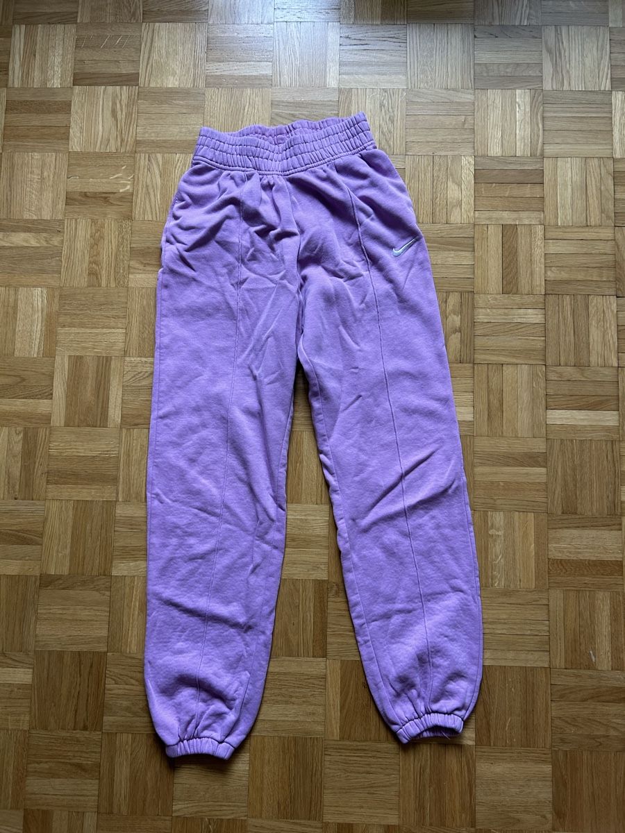 Nike Pantalons: Nike Trainerhose – D'occasion à Zürich par ori_9dcy