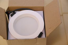 Einbauspot LED 13 Watt / 100-240 Volt, weiss