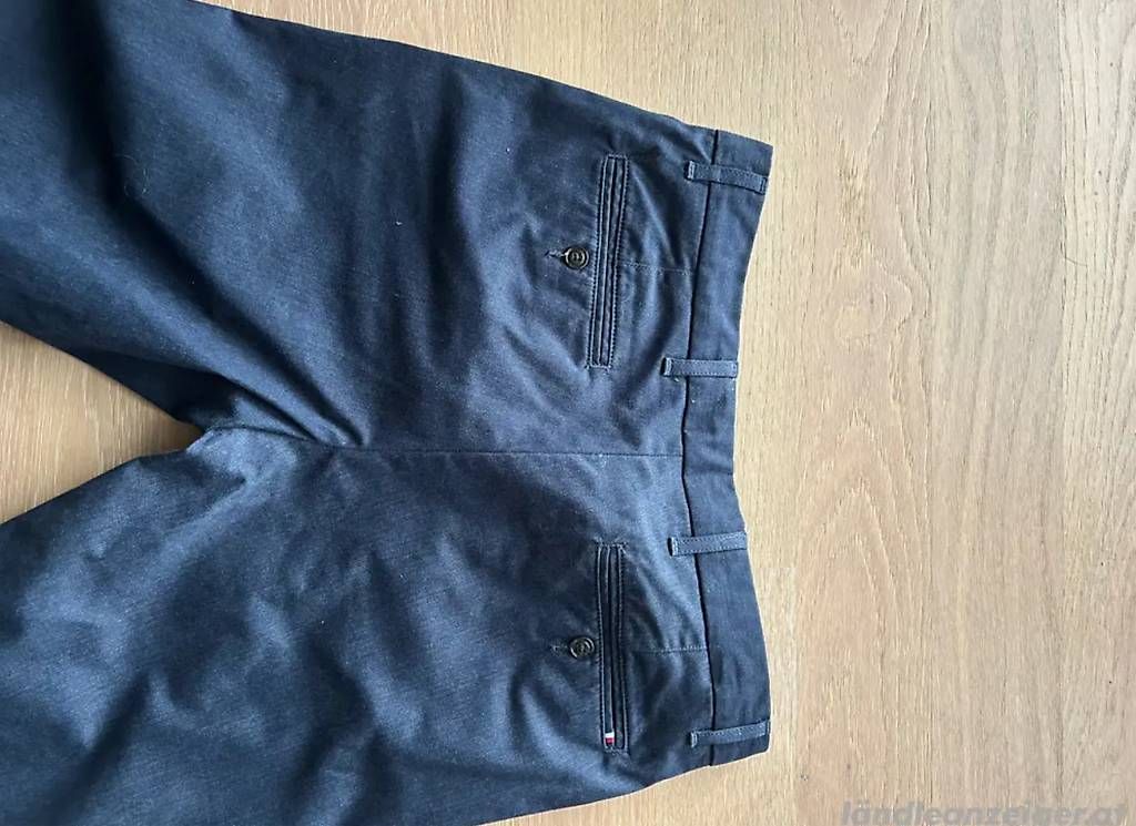 Hosen: Tommy Hilfiger Chino – Gebraucht aus Heerbrugg von mceta 2