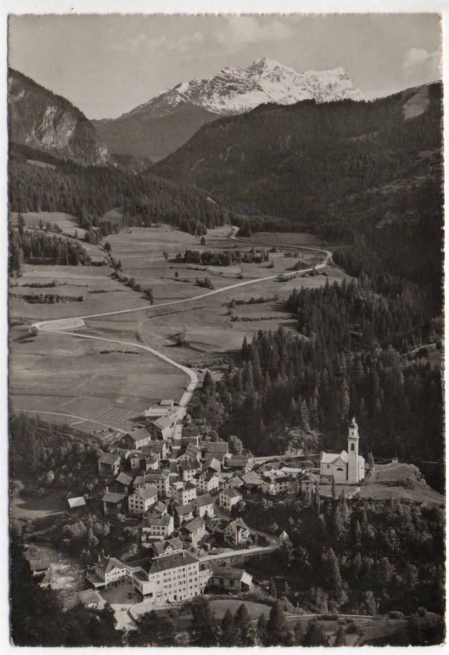 Cartoline postali: TIEFENCASTEL Posthotel Julier – Usato da Jona venduto da philajona