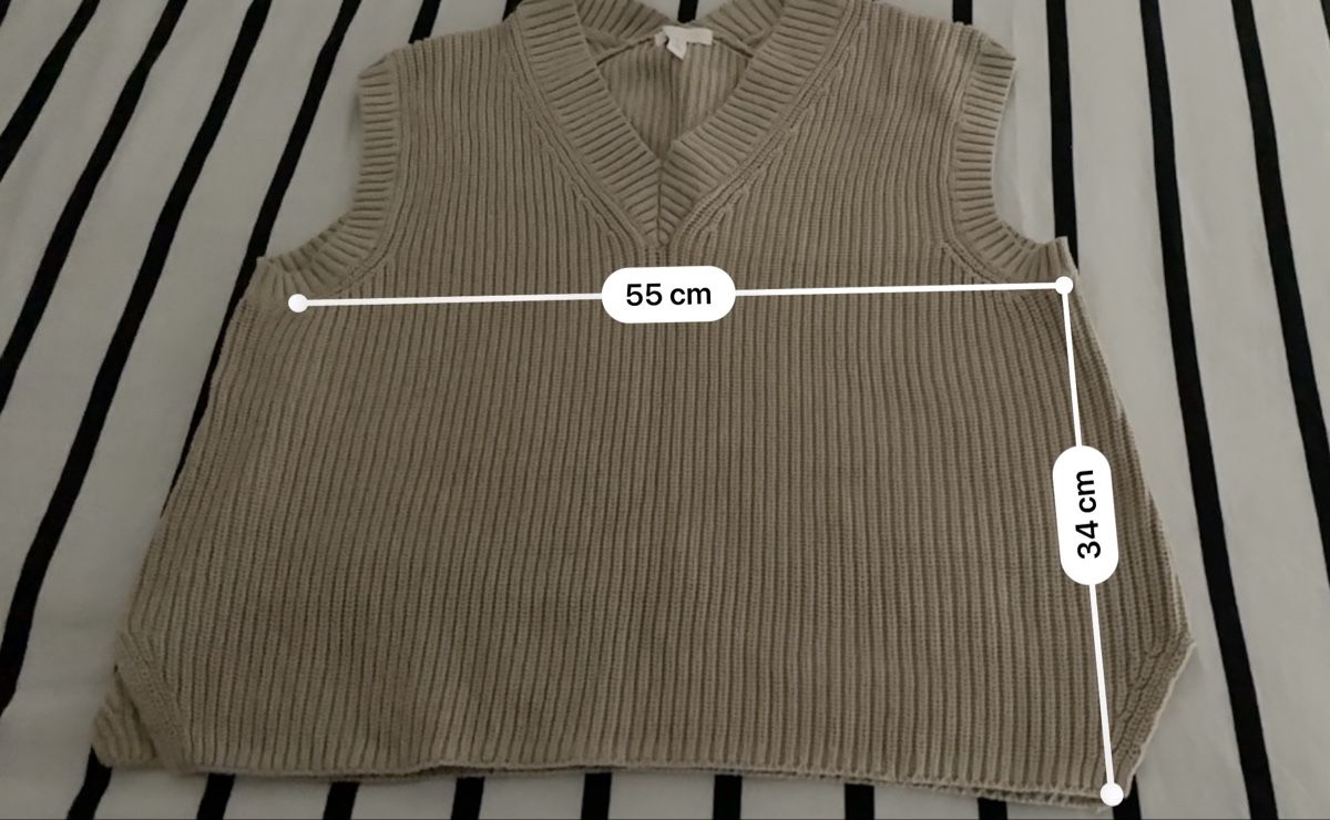 H&M Pullover & Sweatshirts: H&M Strick-Pullunder, beige, Gr S, Overdized – Gebraucht aus Wangen b. Olten von VeraHa