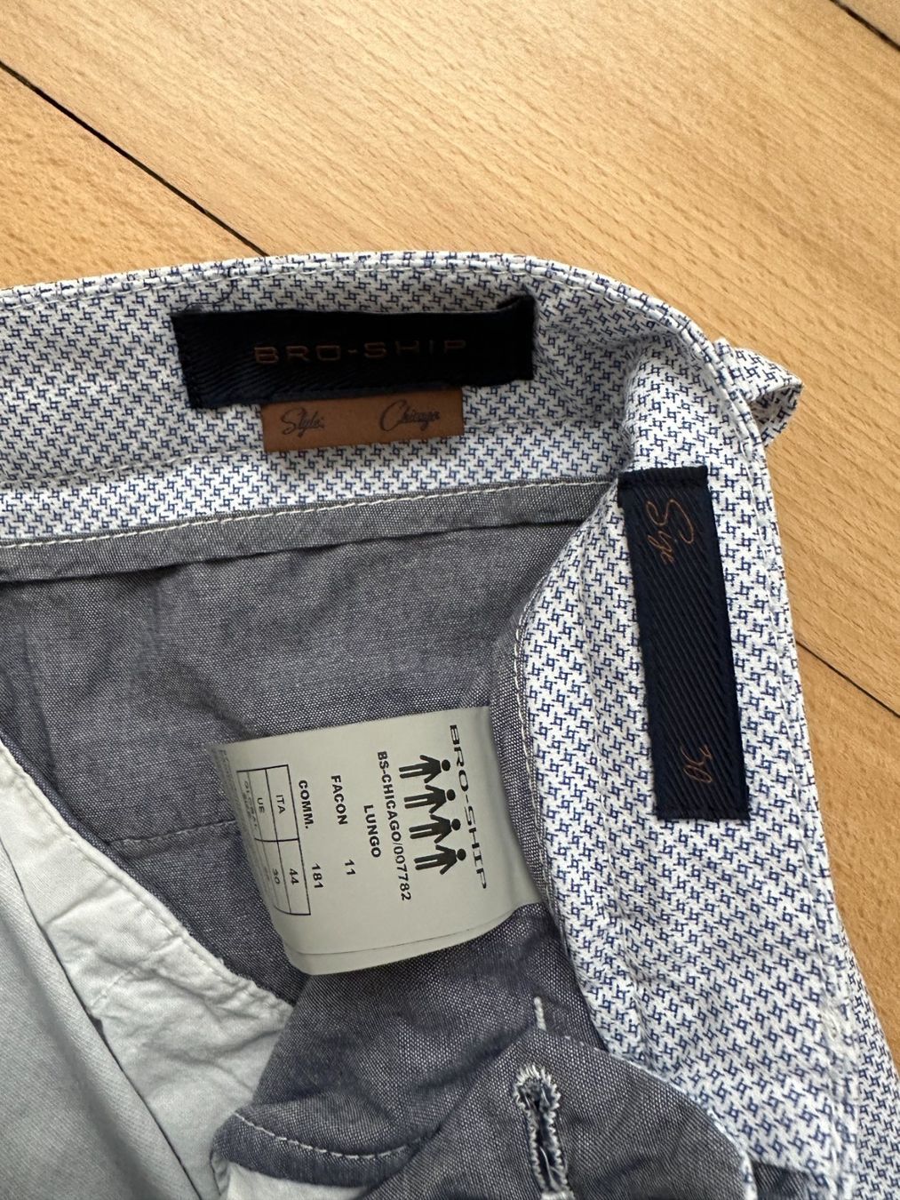 Hosen: BRO-SHIP - Hose weiss-blau gemustert 30 – Neu (gemäss Beschreibung) aus Zürich von Diazaio 2