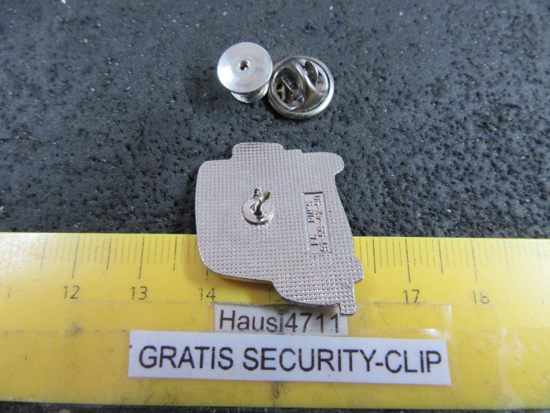 Citroën Placchette & Badge: CITROEN TRACTION AVANT OLDTIMER AUTO PIN ENAMEL SECURITYCLIP – Usato da Ettingen venduto da Hausi4711 2