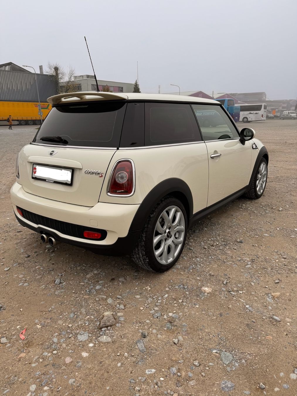 Mini Automobili: Mini Cooper S mit wenig Km – Usato da Sirnach venduto da schneli 2