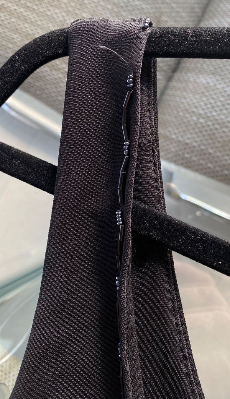 Kleider: Elegantes langes Abendkleid – Gebraucht aus niederbipp von Esbenz 8