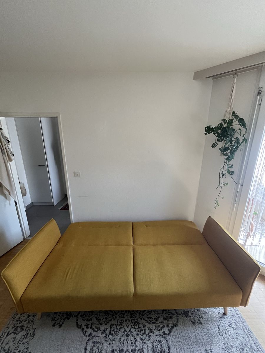 Divani: Modern yellow sofa bed for sale – Usato da Basel venduto da LaDena 3