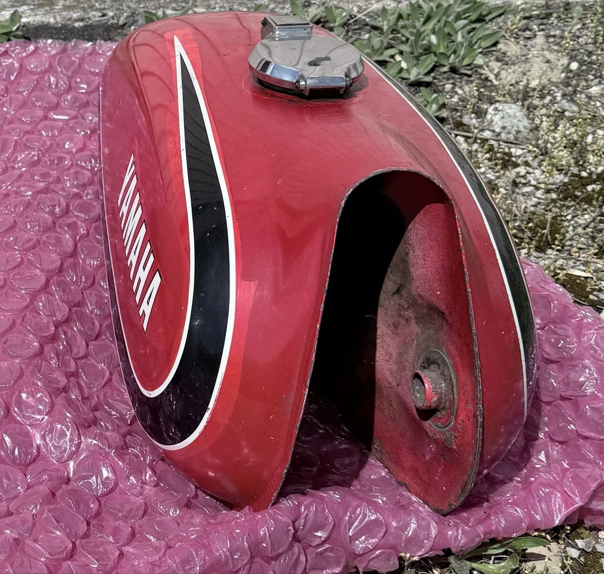 Yamaha Tutti i ricambio per moto: 1974 Yamaha DT 250 E Tank – Usato da Lohn-Ammannsegg venduto da taiaroha 1