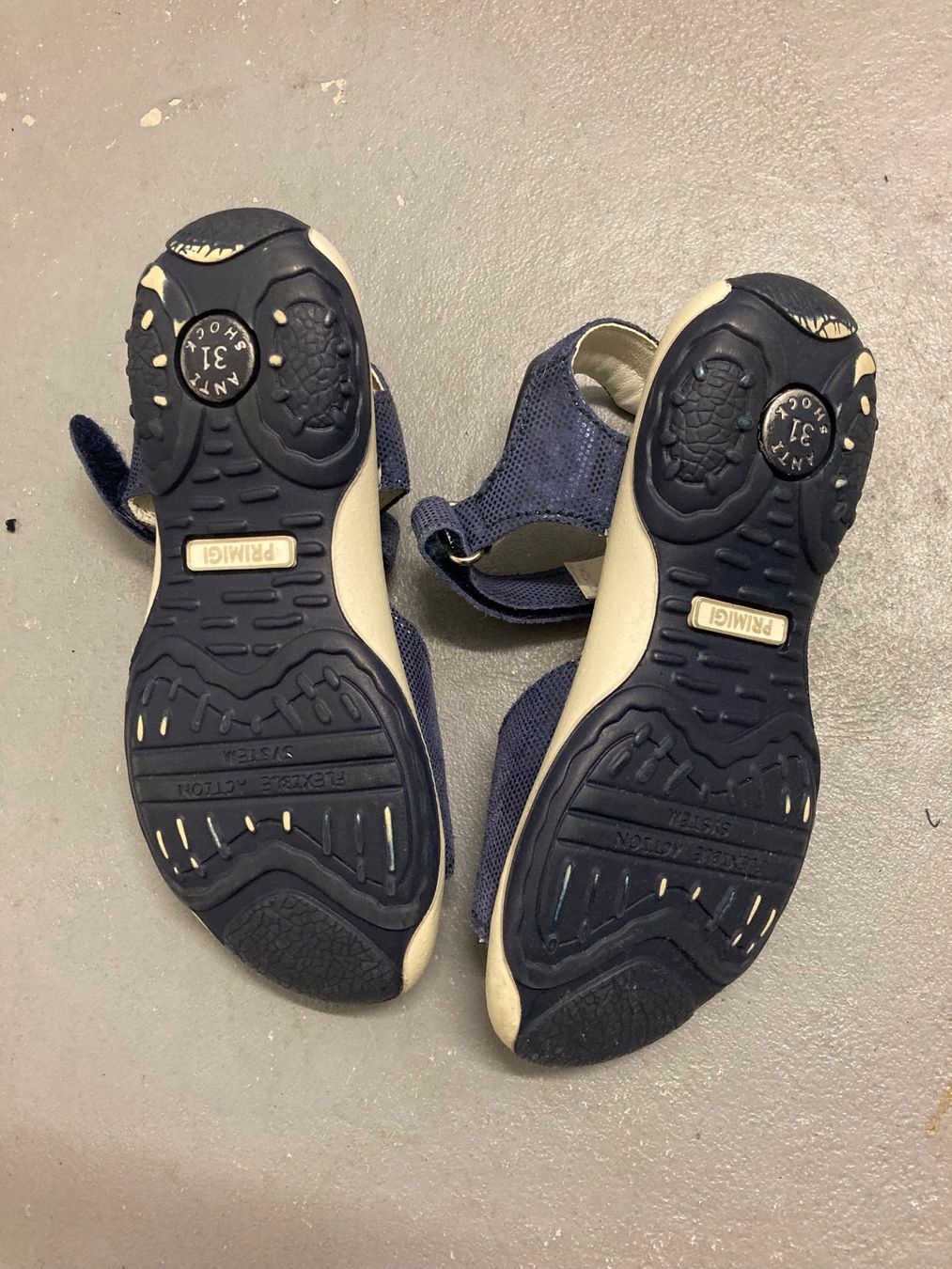 Primigi Scarpe per ragazze: Sandalen der Marke Primigi. Grösse 31 – Usato da bretzwil venduto da Marca25 2