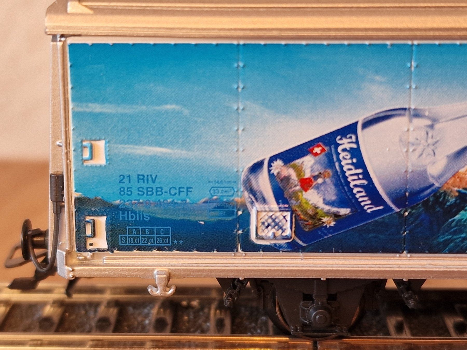 Märklin Modellini di ferrovie: SBB Heidiland Güterwagen H0 – Usato da Matten b. Interlaken venduto da lor_hr9w 3