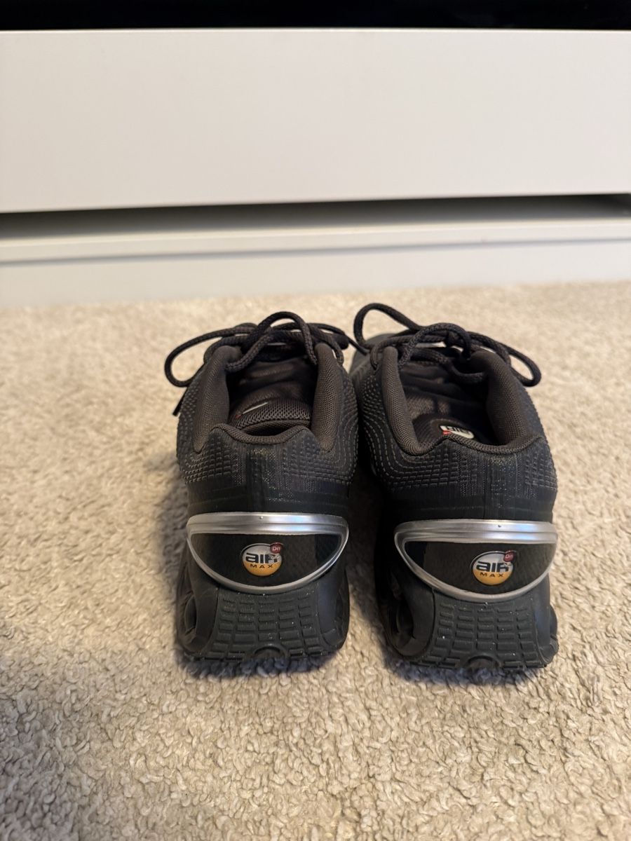 Nike Scarpe da uomo: Nike Air Max DN – Nuovo (secondo la descrizione) da Brigerbad venduto da fab_688m 3