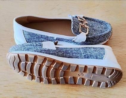 Chaussures femmes: Mocassin grise pointure 39 – Neuf avec emballage d'origine à Crans VS par est_8mbd 1