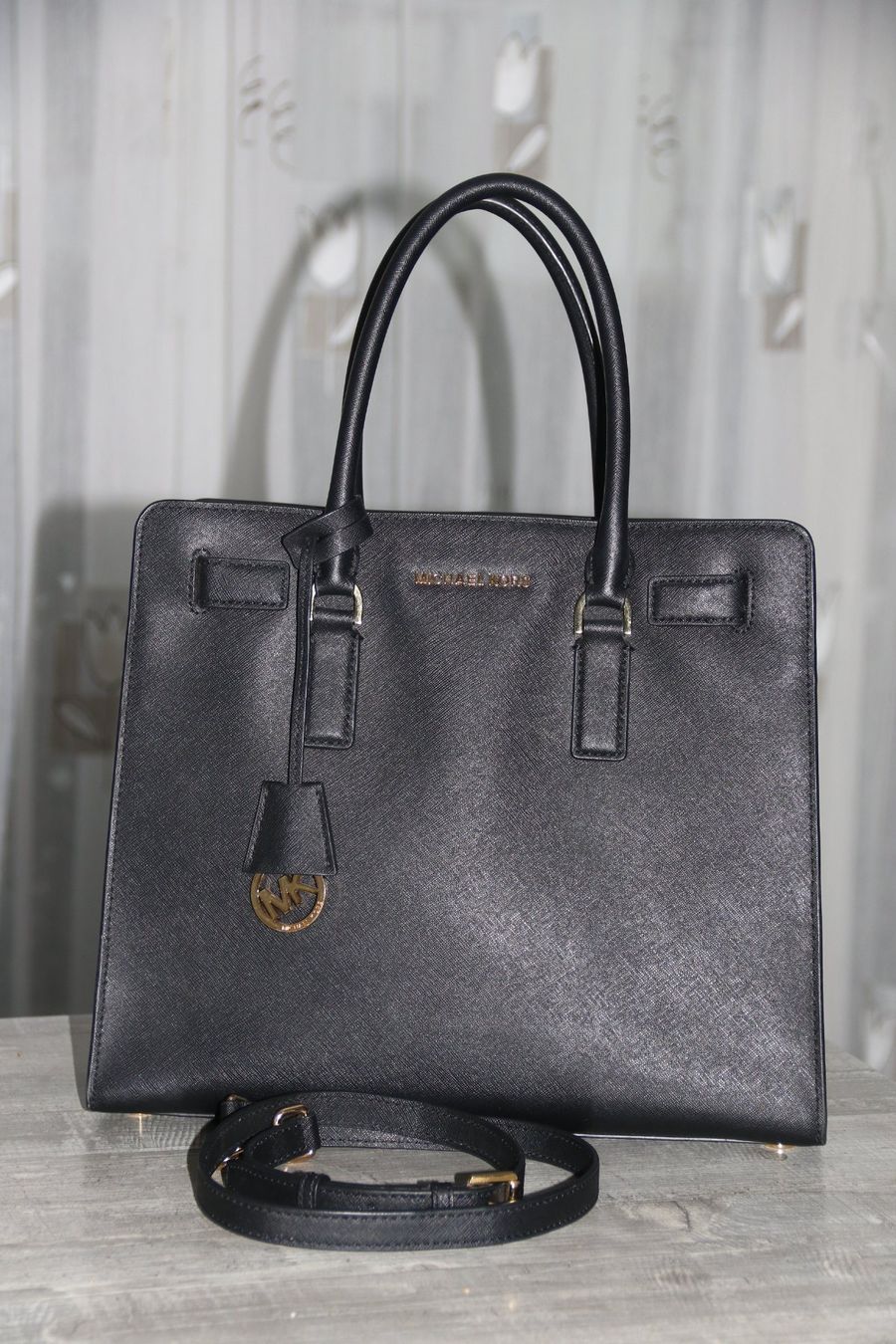 Michael Kors Borse da donna: Original Tasche von MICHAEL KORS – Usato da Oberwil-Lieli venduto da Svetlana28 4