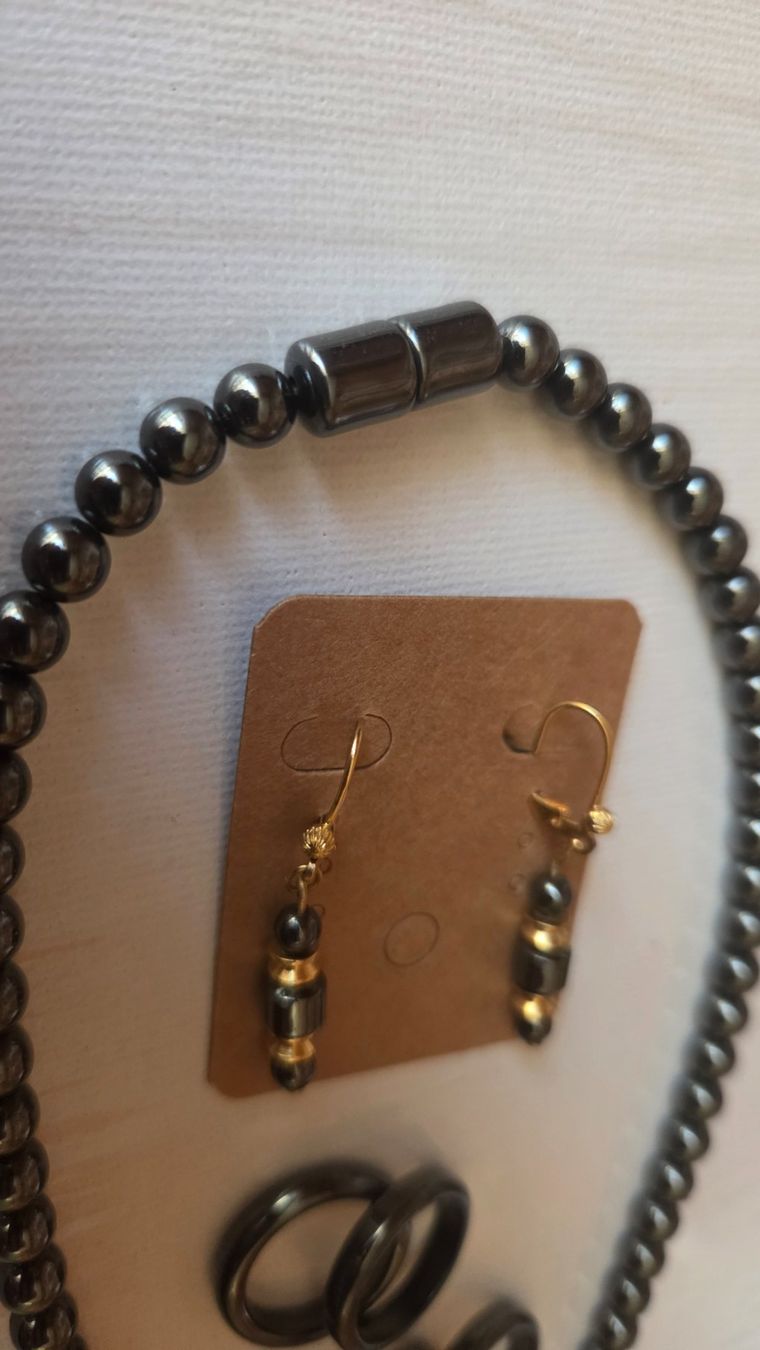 Orecchini pendenti & Orecchini a lobo: Schmuck Set Hämatit Ohrringe Kette Ring Modeschmuck – Usato da Weggis venduto da Leeclipse 6