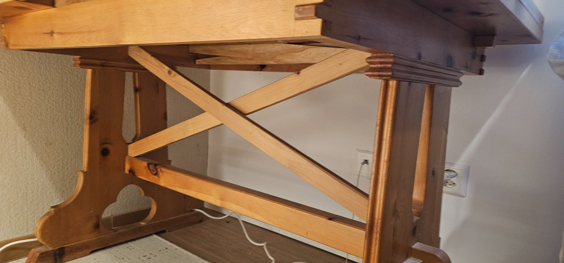 Eichholtz Tische: Holztisch – Gebraucht aus Sattel von annaluig 3