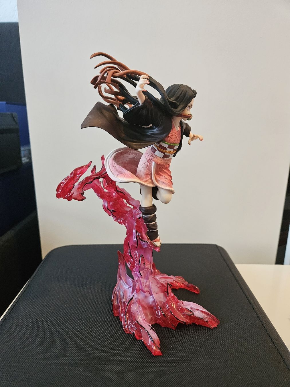 Statuette: Demon slayer Mitsuri und Nezuko – Nuovo (secondo la descrizione) da Rudolfstetten venduto da KingArabi 8