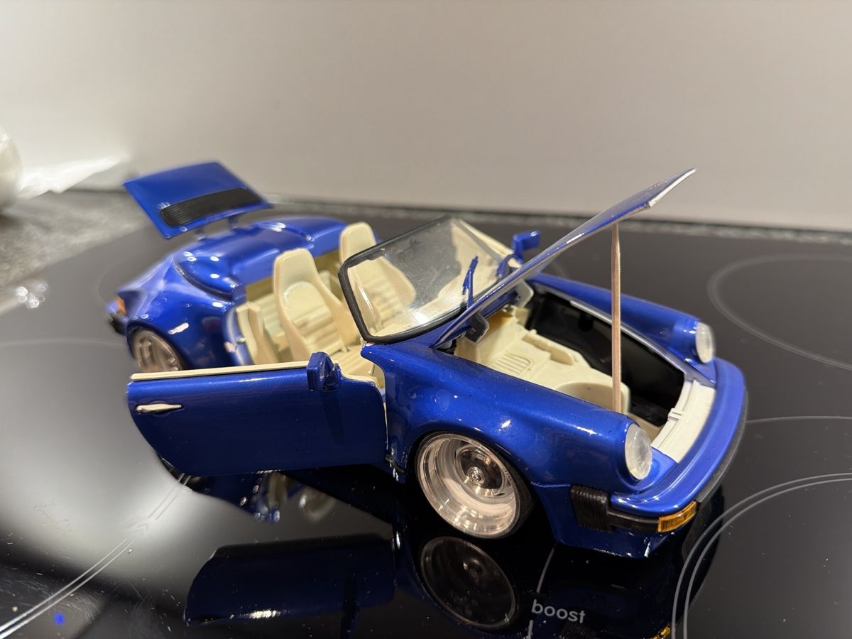 Modellautos: Porsche 911 Speedster - Tuning / Einzelstück - 1/18 – Gebraucht aus Wolfwil von Rolex1 7