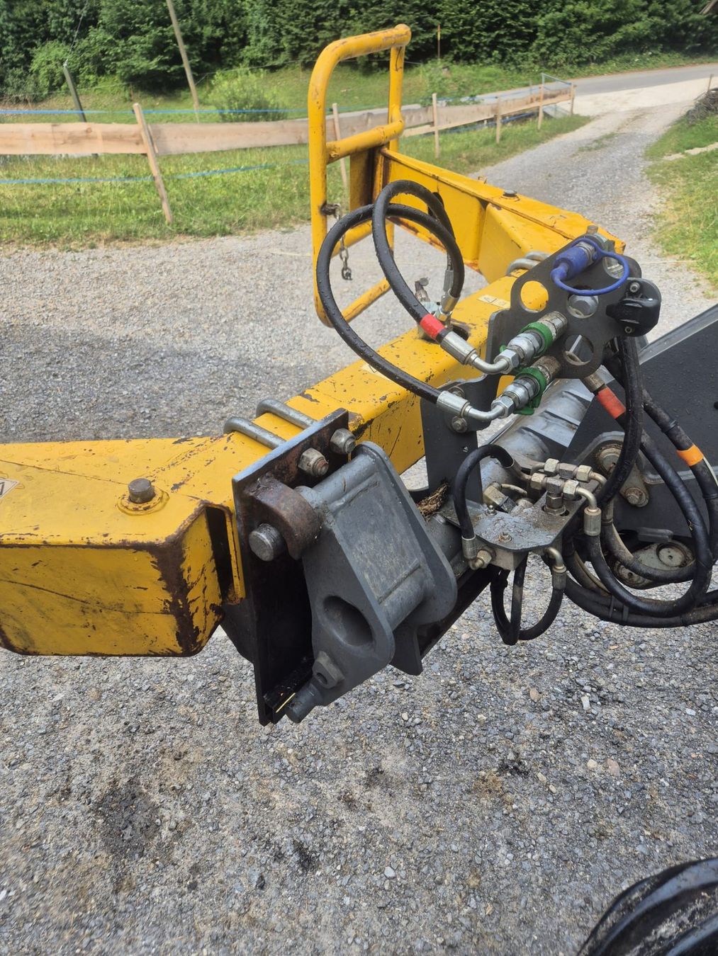 Toutes les machines: Siloballenzange agromec – D'occasion à Trub par Cbastian 2