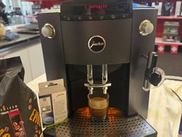 Jura Impressa F505 mit Frische Service Garantie 12 Monaten