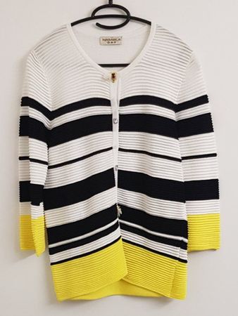 Nababila Leichte Jacke mit Bienen und Schmucksteine