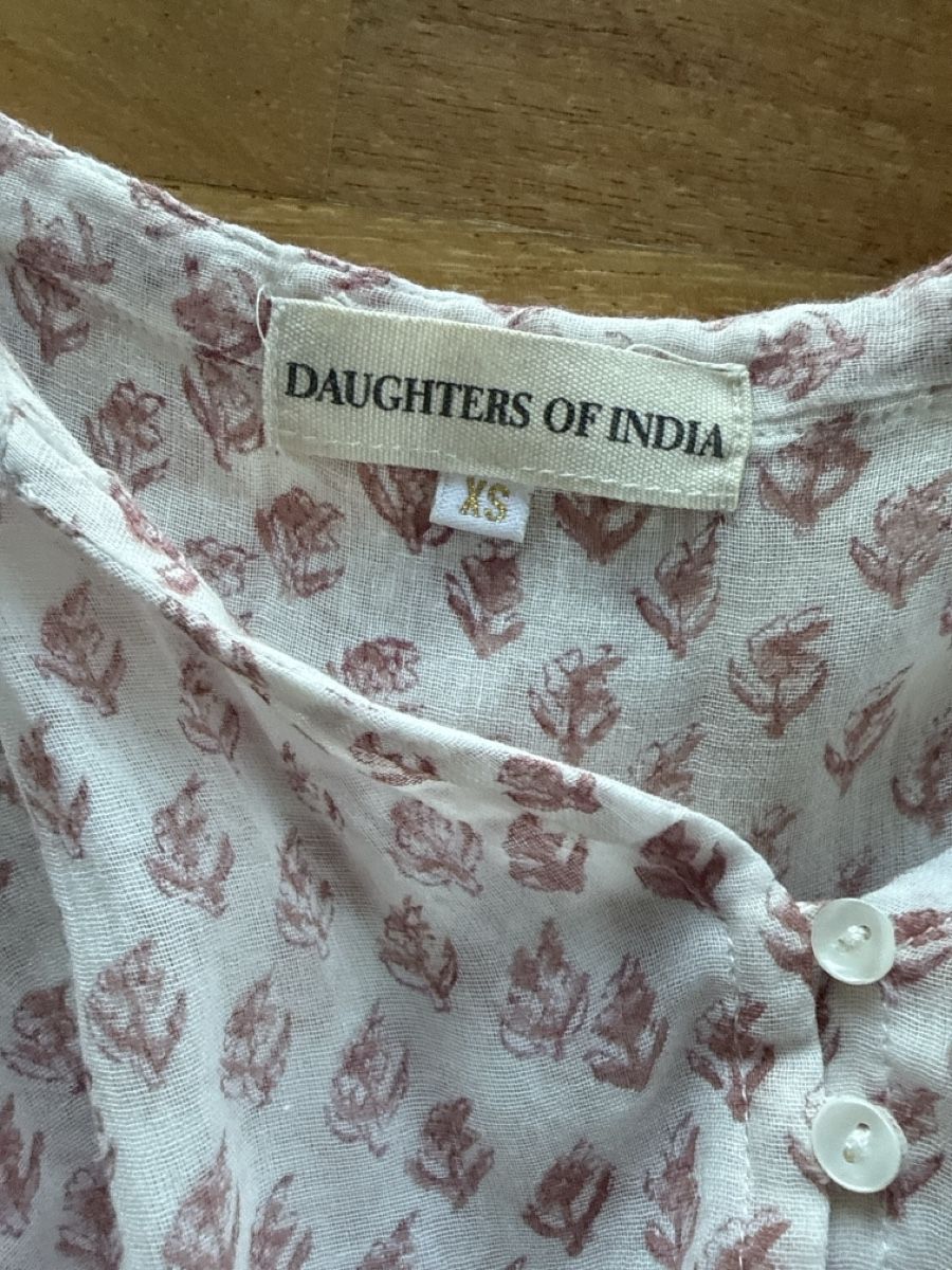 Vestiti: Daughters of India – Usato da Gibswil venduto da spongii 2