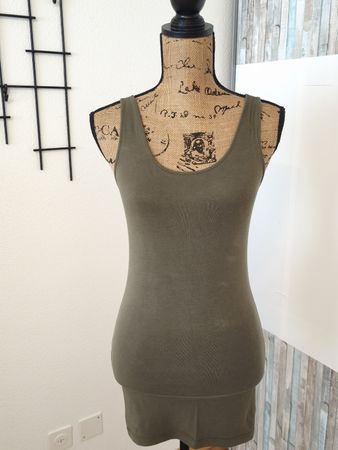 Vero Moda Top olivgrün Grösse XS guter Zustand