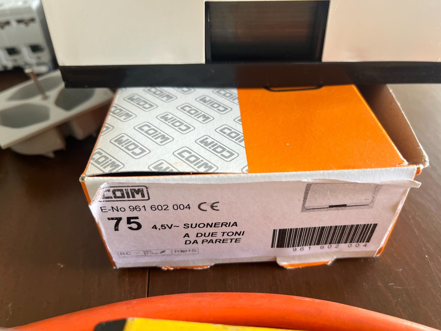 Spine: Lot Elektromaterial – Nuovo (secondo la descrizione) da Dintikon venduto da Redgar58 7