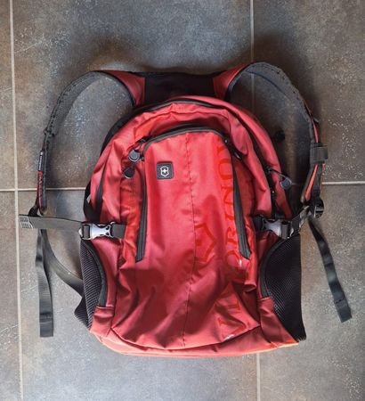 Rucksack Victorinox rot