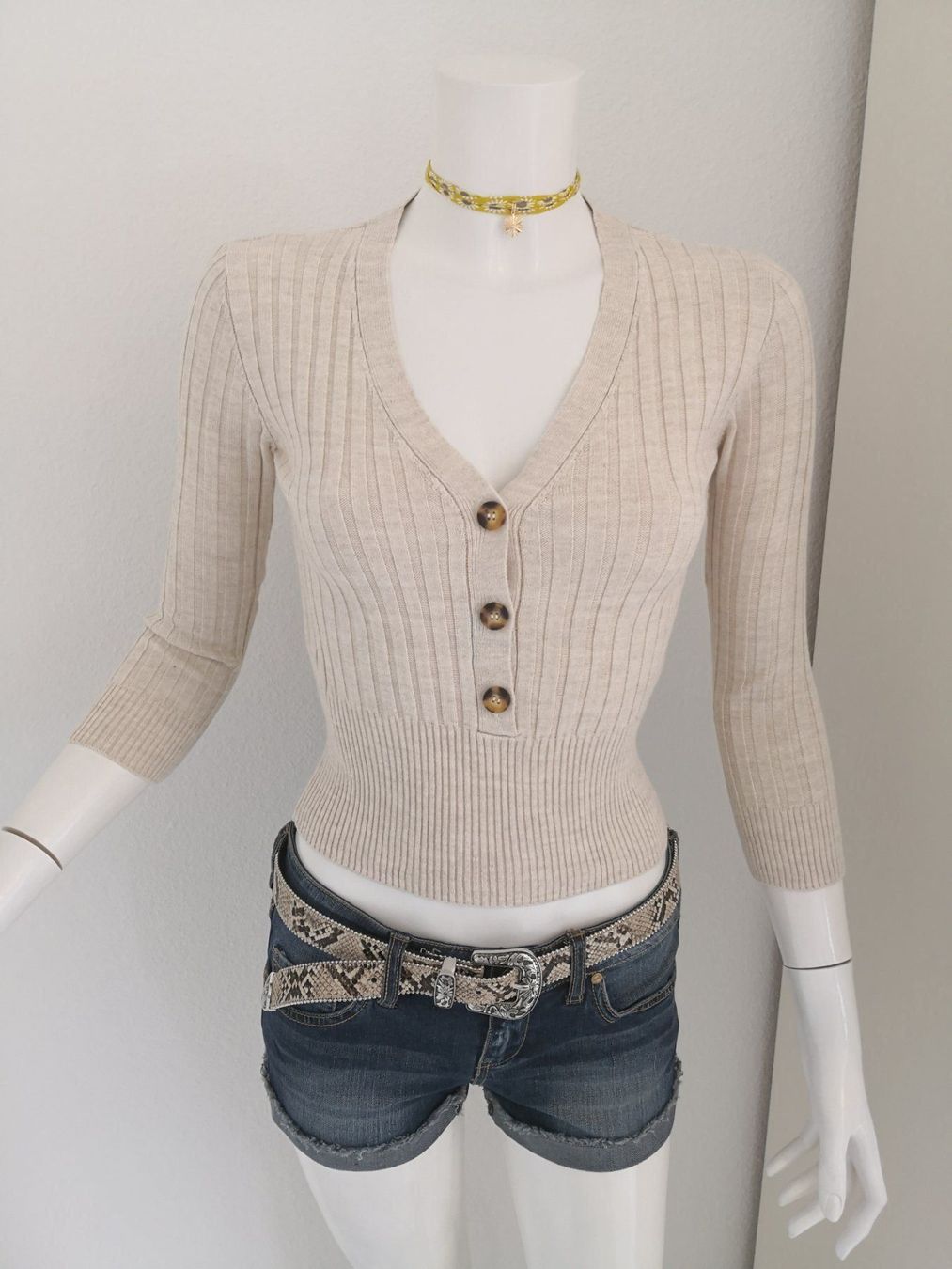 Mango Maglioni & Felpe: 🤩MANGO STRICK PULLOVER BEIGE & KNÖPFE NEU & D&G P. – Nuovo (secondo la descrizione) da Olten venduto da Naja-Twins-Twins 1
