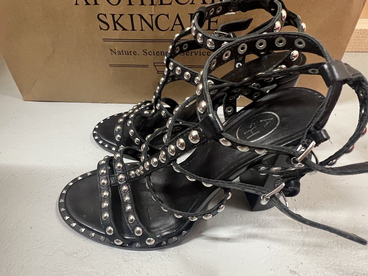 Ash Damenschuhe: ASH Black Studded Sandals 36 – Gebraucht aus Rheinfelden von cal_5sk2 1
