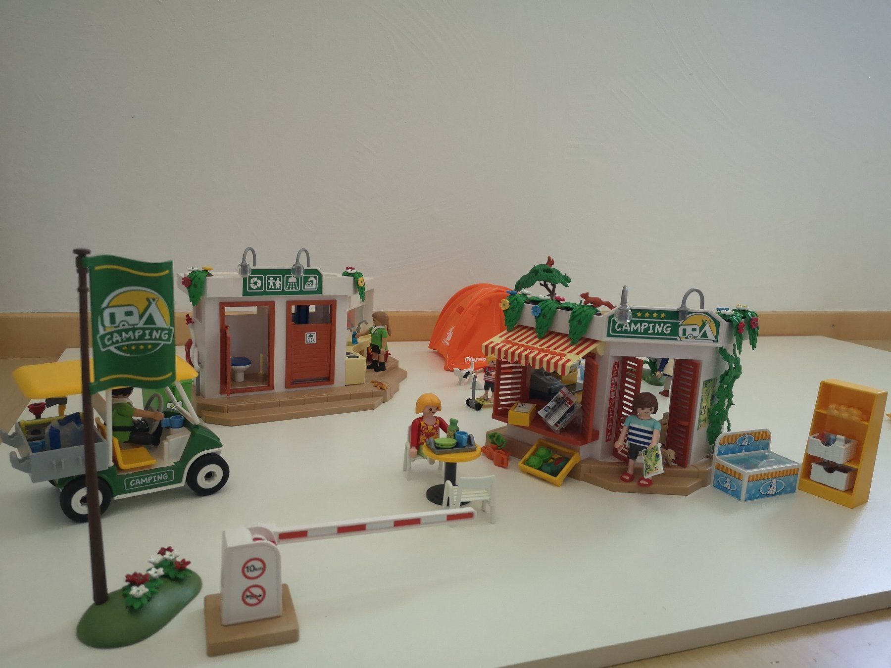 Playmobil Giocattoli: Playmobil Camping – Usato da Altstätten SG venduto da Rimaj