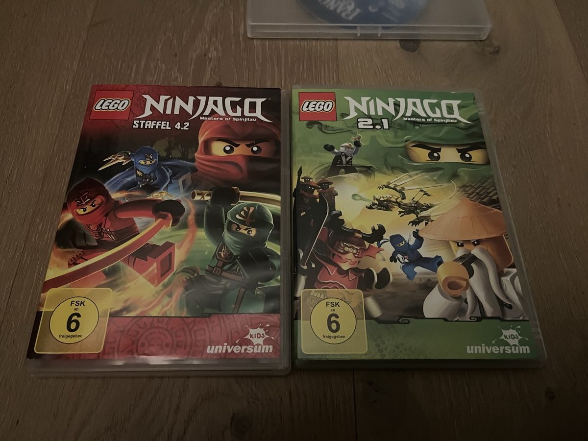 Tutti i DVDs: DVDs Lego Ninjago – Usato da Ehrendingen venduto da tefi02