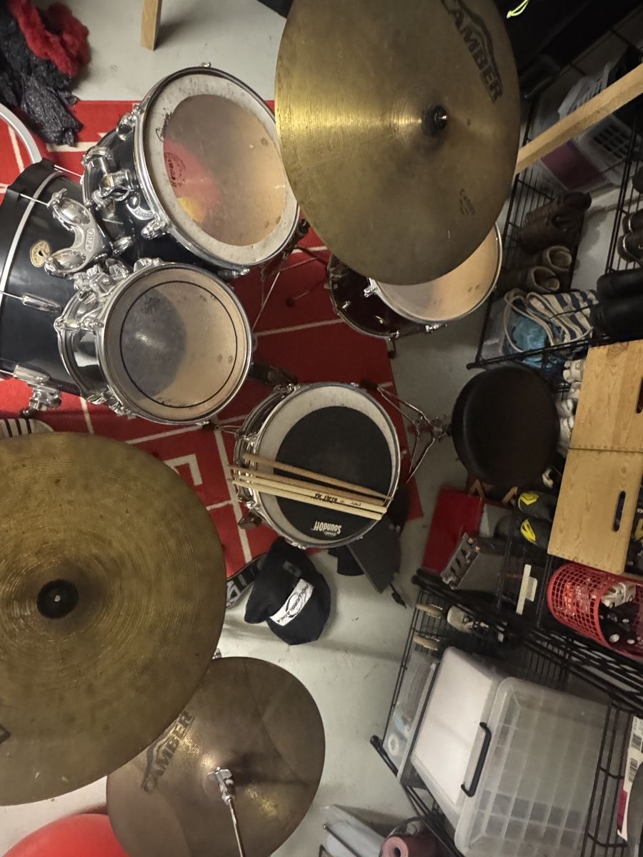 Strumenti musicali: TAMA Drumset (Schlagzeug) – Usato da Schwerzenbach venduto da jon_28sy 1