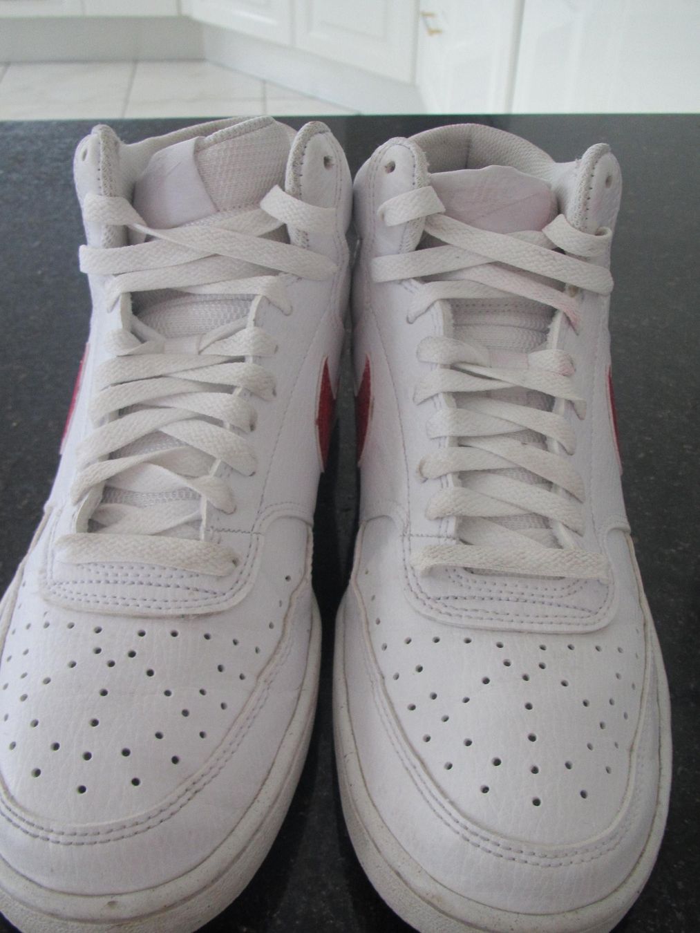 Nike Chaussures hommes: SNEAKER HAUT NIKE – D'occasion à Murten par Selliot 1
