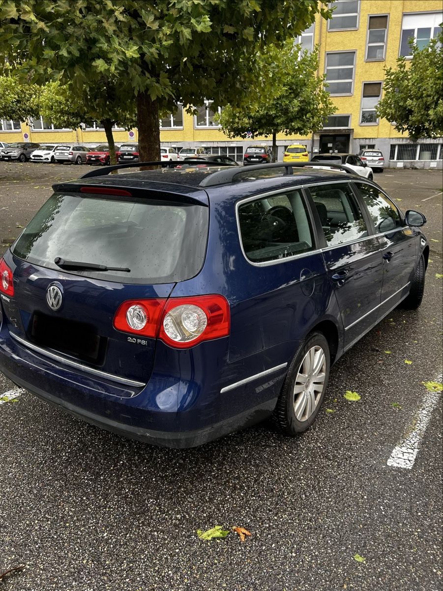 VW Automobili: Kombi VW Passat 2.0 FSI – Usato da Olten venduto da jvs_2pgq 3