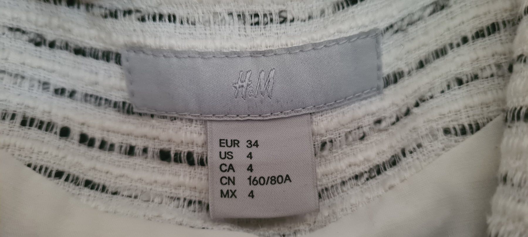 H&M Giacche: Kurz-Blazer H&M – Usato da Allschwil venduto da Virgo 4