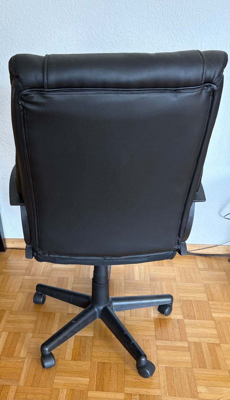 Poltrone: Fauteuil de bureau – Usato da Sion venduto da Nadia-50 1