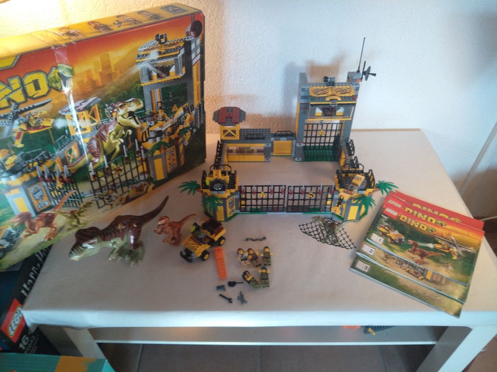 Lego - 5887 Dino Defense HQ (D'occasion) à Les Brenets pour CHF 101 ...