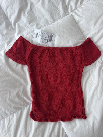 Haut Brandy Melville rouge, taille unique, neuf avec étiquet