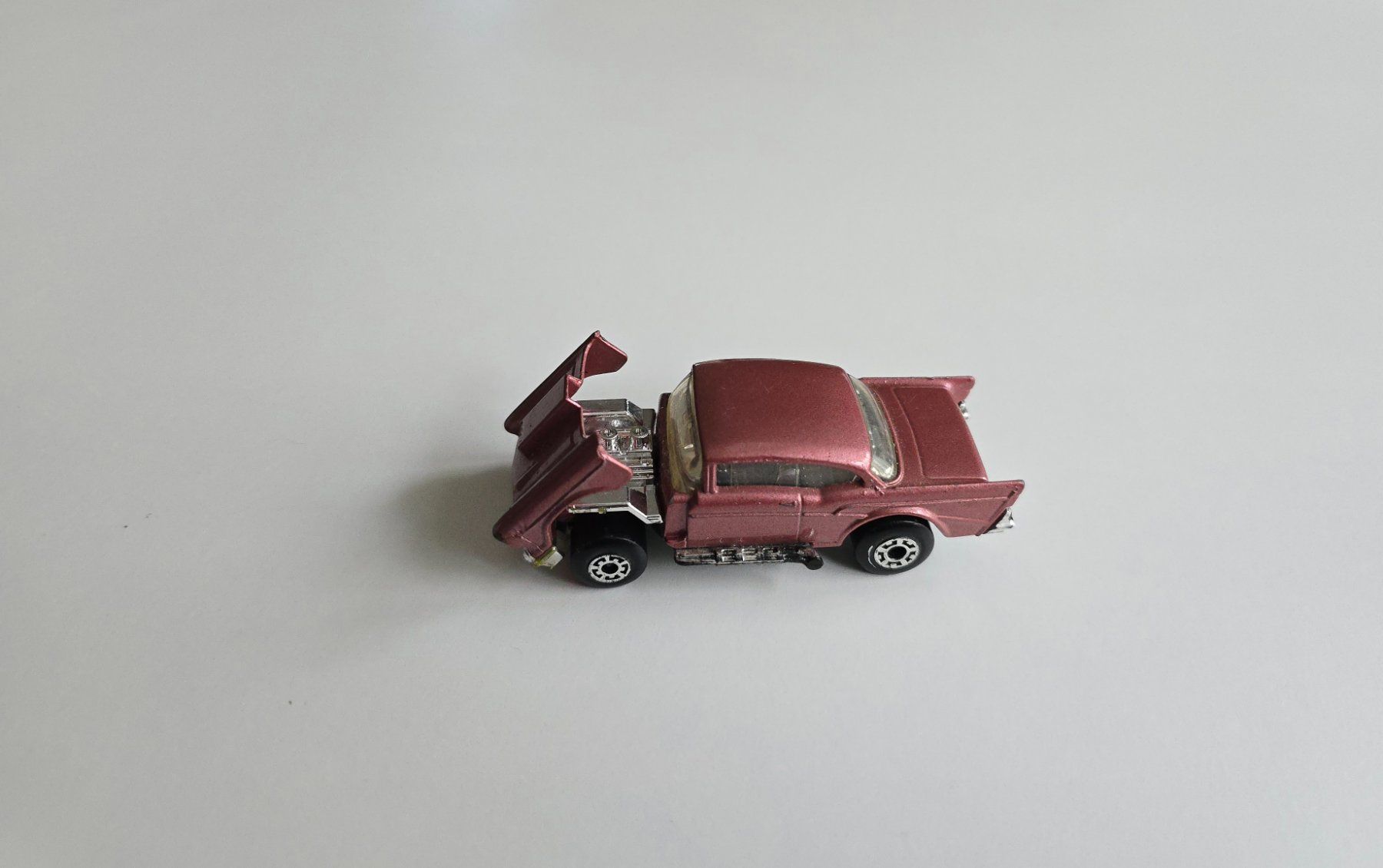 Matchbox Modellini d'auto: Matchbox Superfast '57 Chevy 1979 Lesney – Usato da Dättlikon venduto da Wundertuete_